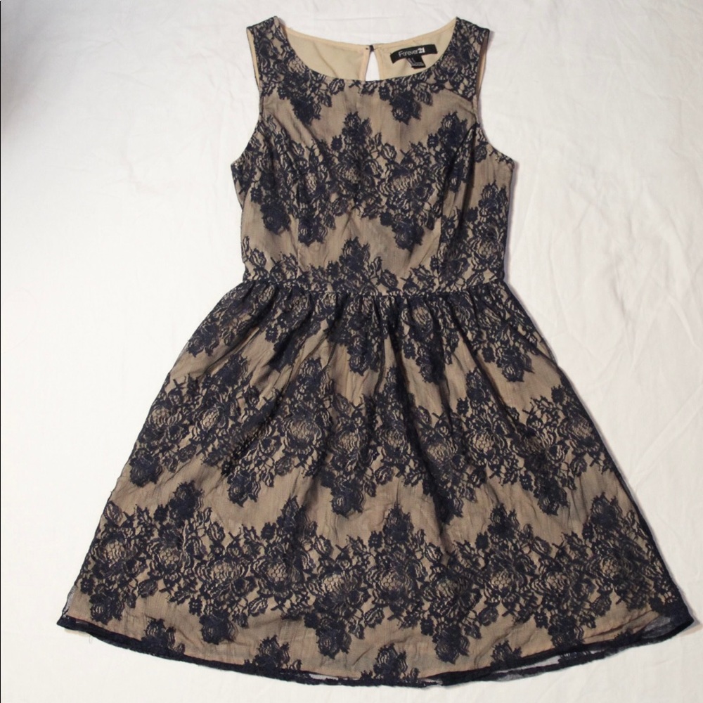 Forever 21 navy and beige lace dress